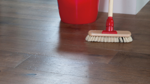 cleaning parquet wood floors 