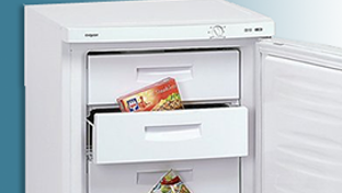 Freezer/cabinet