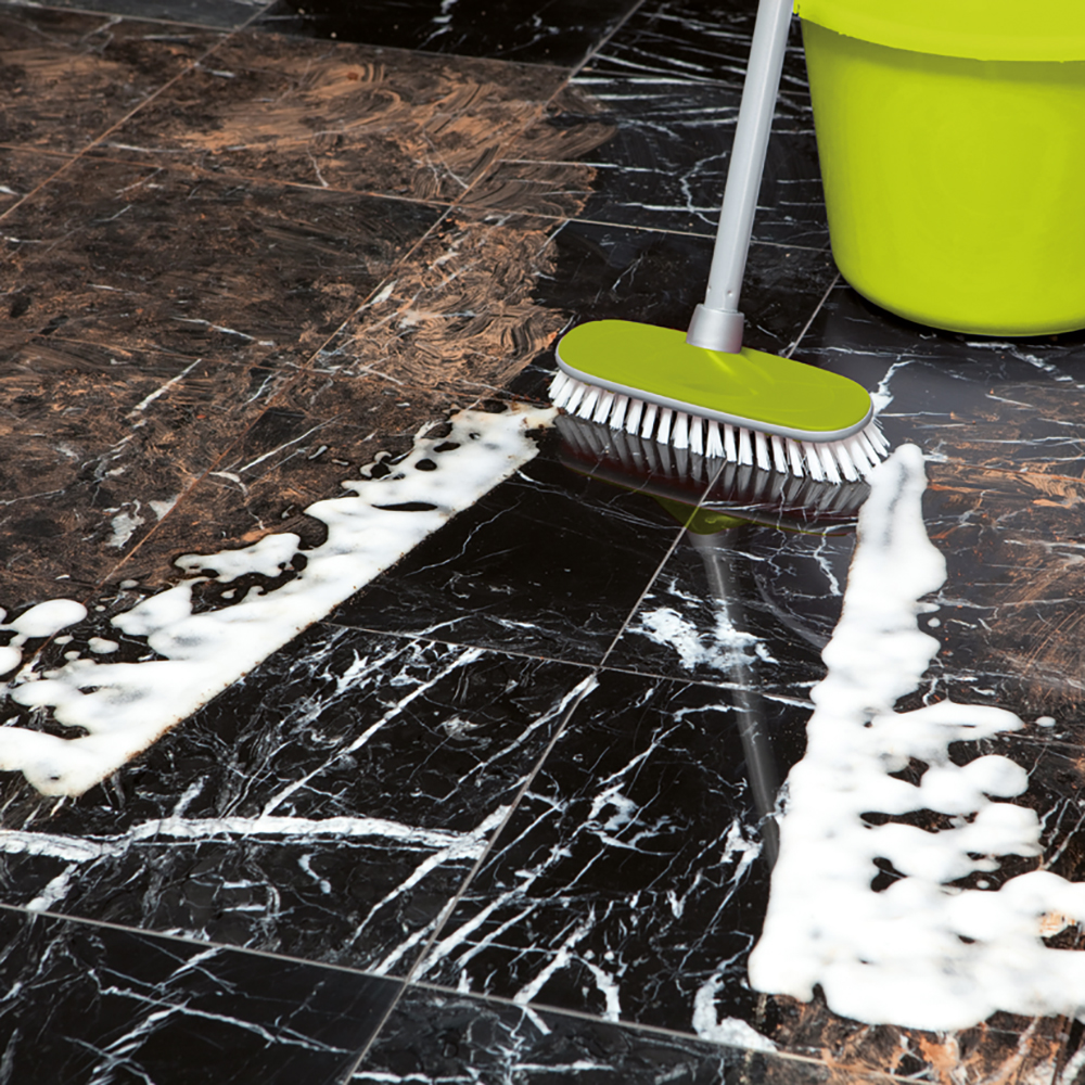 HG power cleaner removing grease and cakedon dirt