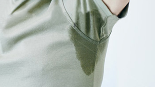 How to get sweat smell out of clothes