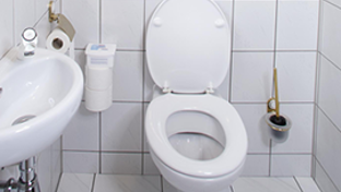 Toilettenräume/ WC-Schüssel/ WC-Brille/ Bidet